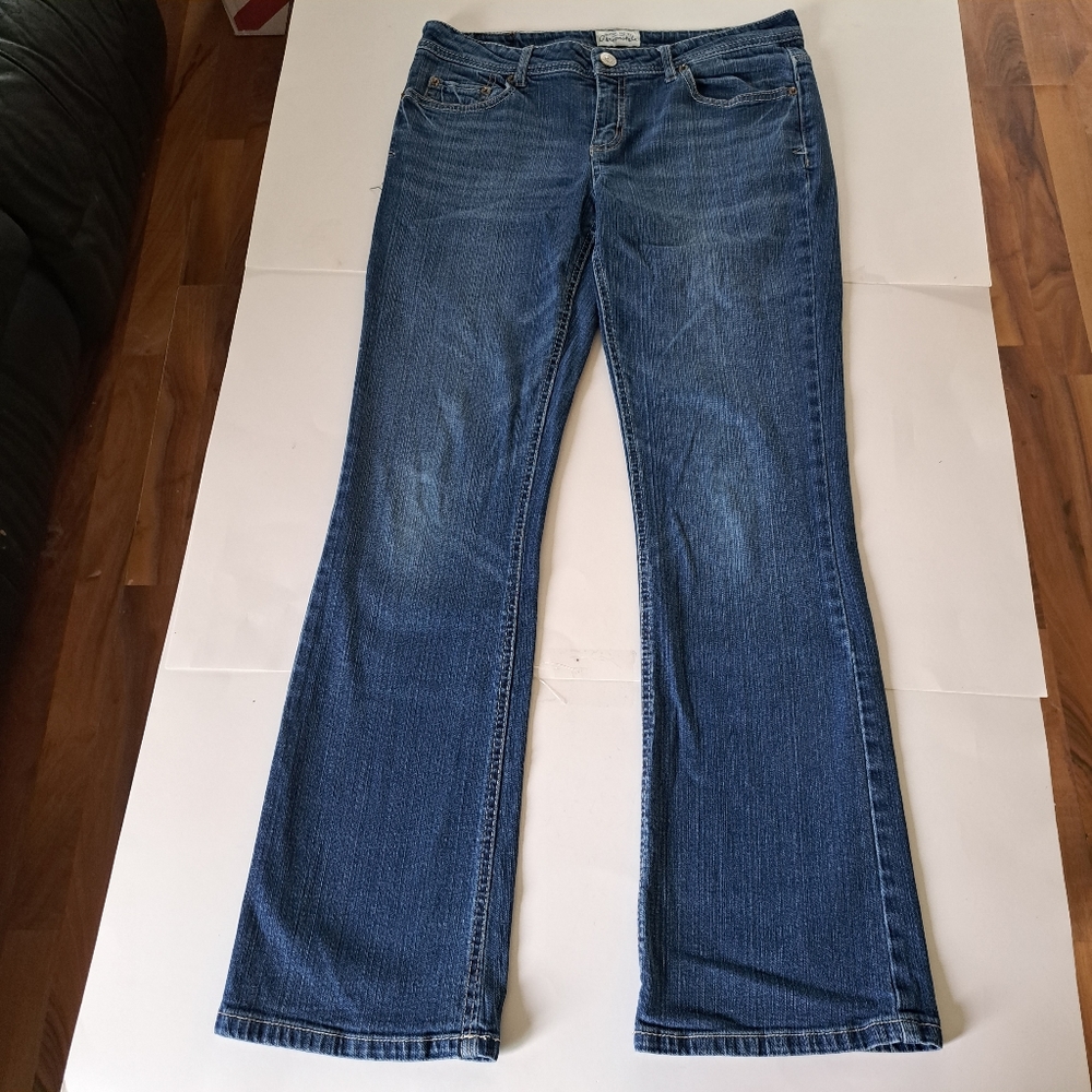 Aeropostale Chelsea Boot Cut Jeans